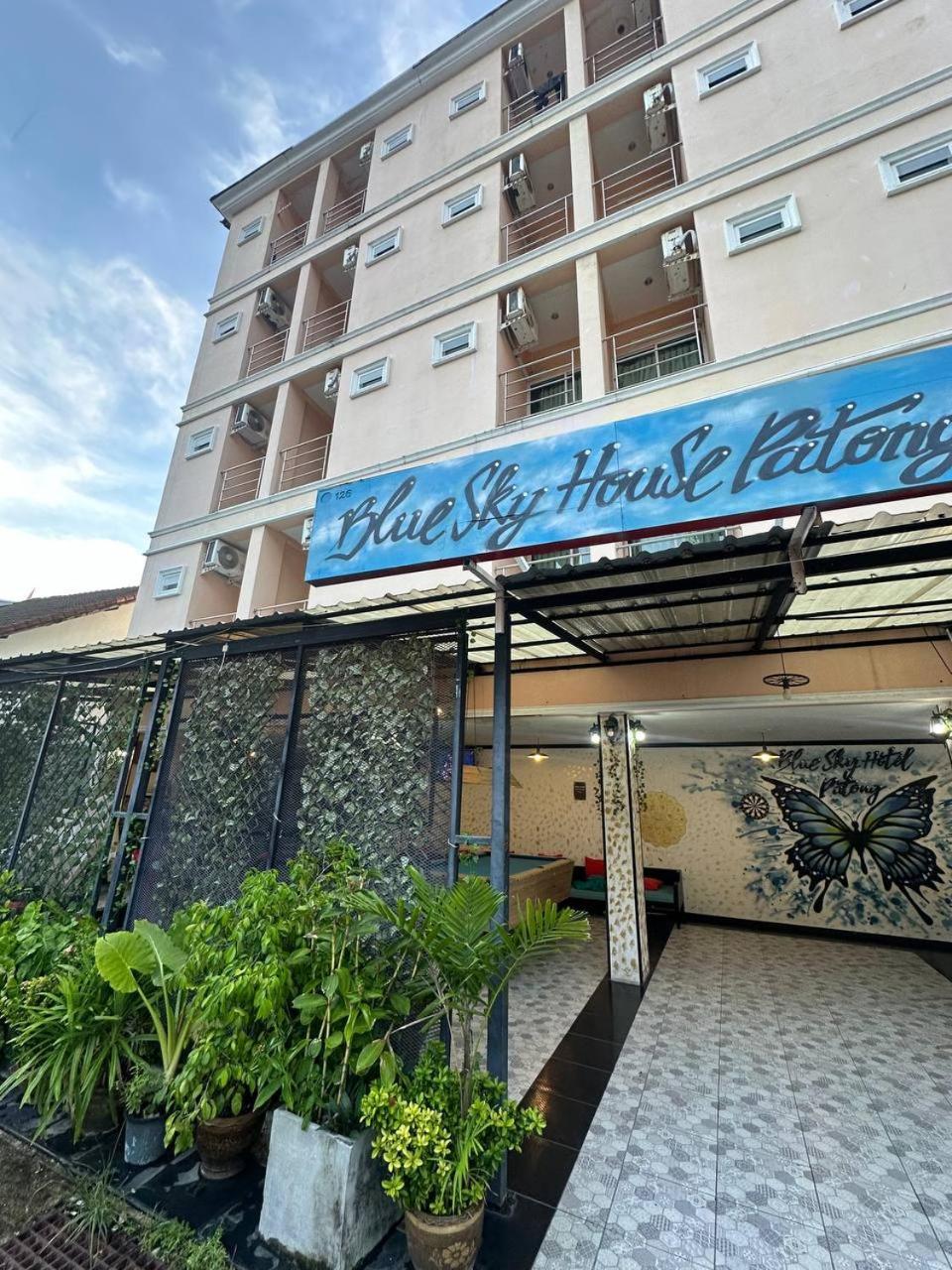 Blueskyhouse Patong Hotell Exteriör bild